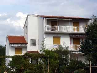 Apartments in Lopar / San Marino on Rab Island