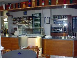 Caf-Bar